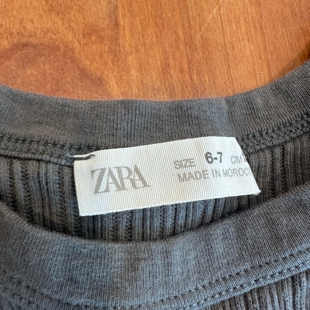 Zara Kids Charcoal Ribbed Tank Top - Picture 2 of 2